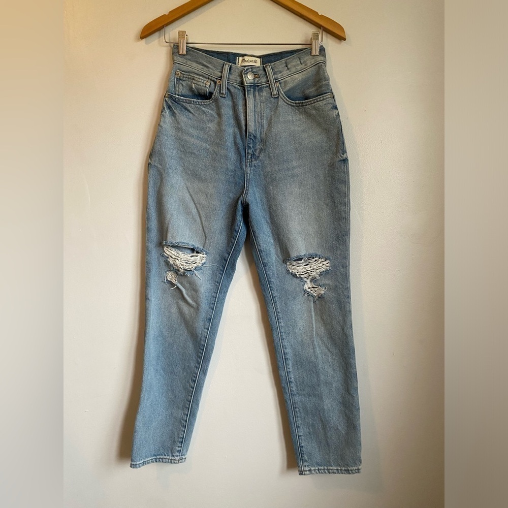 Madewell Mom Jeans size 25 ripped knees perfect fit